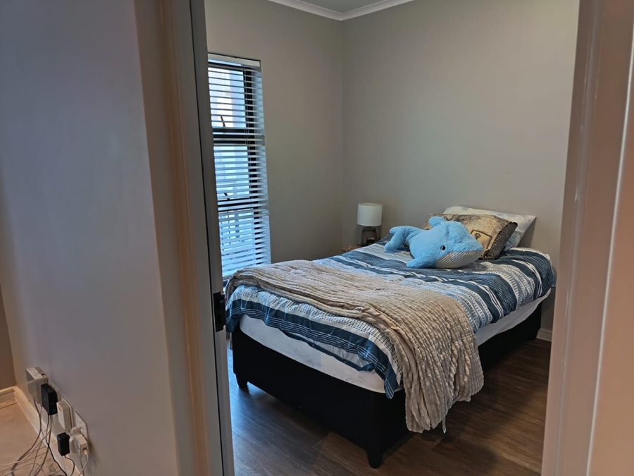 To Let 2 Bedroom Property for Rent in Sonstraal Heights Western Cape